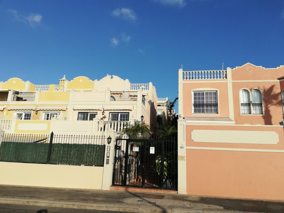 Duplex 2 Bedrooms For You With Air Conditioner بالم مار المظهر الخارجي الصورة