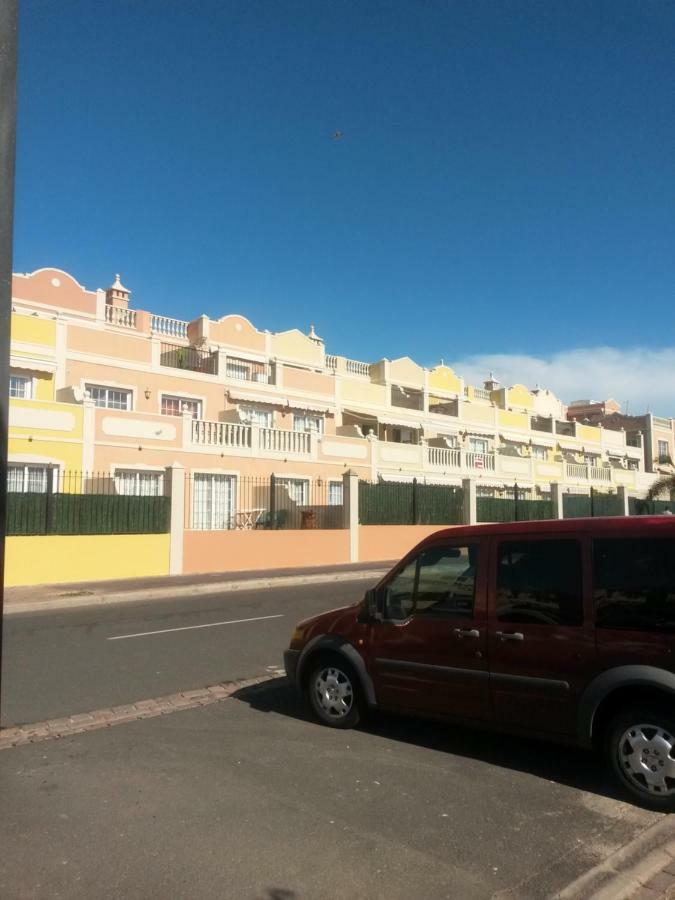 Duplex 2 Bedrooms For You With Air Conditioner بالم مار المظهر الخارجي الصورة